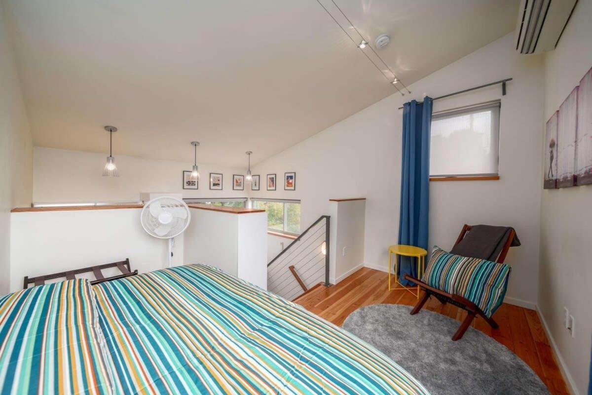 #stayinmydistrict Buckman Bright Spacious Townhome Holiday home Portland